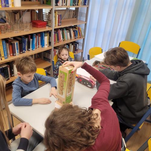 Eindruck von der Kinderbetreuung am Tag der offenen Tür in der Bibliothek