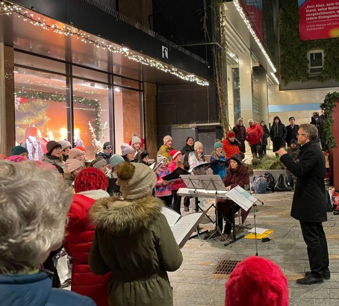 2212_chor_sparkassenplatz_02
