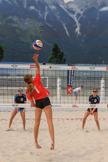 2506_volleyball_06-350.jpg