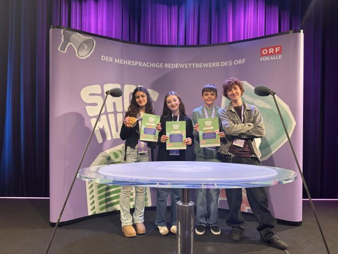 Vier Teilnehmer:innen beim Sag's Multi-Finale