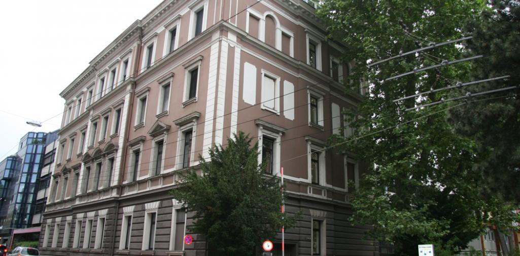 Schule_alt_2011_02 Schulgebäude BG/BRG Sillgasse 2011